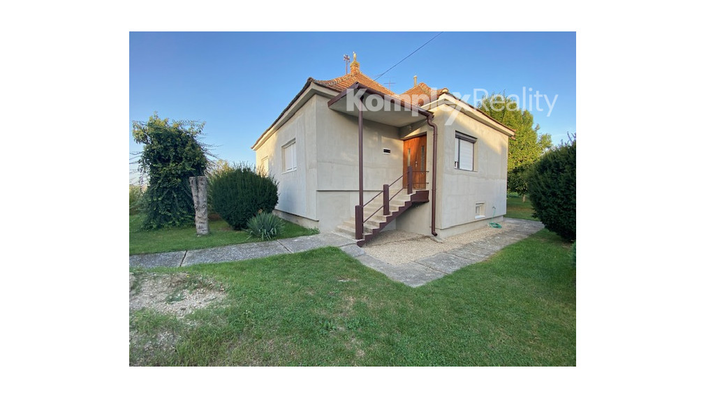 Predaj- 4i  dom v tichej lokalite s vizualizáciou interiéru, Šurany