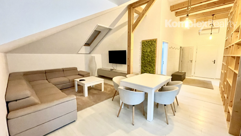 Prenájom - 3 izbový moderný byt v centre mesta Nové Zámky