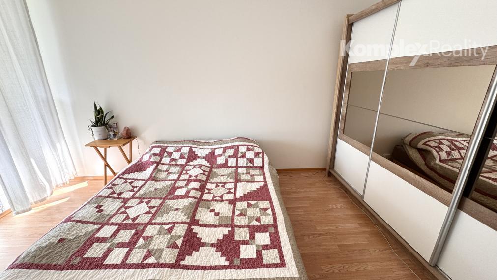 Prenájom- 3 izbový byt s loggiou, sídl. JUH, Nové Zámky