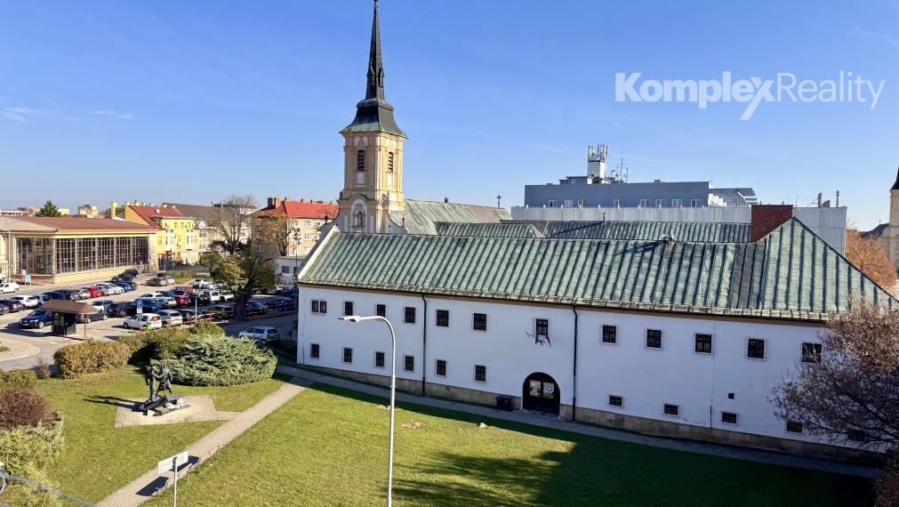 Predaj- 3 izbový byt priamo v centre mesta Nové Zámky