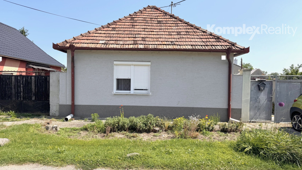 REZERVOVANÉ! Na predaj: Rodinný dom v obci Kajal len 4 km od Galanty