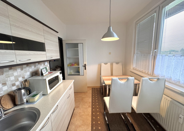 Prenájom- 1 izbový byt sídl. JUH Nové Zámky