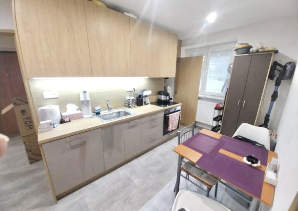 Prenájom- 3 izbový byt po rekonštrukcii, Nové Zámky