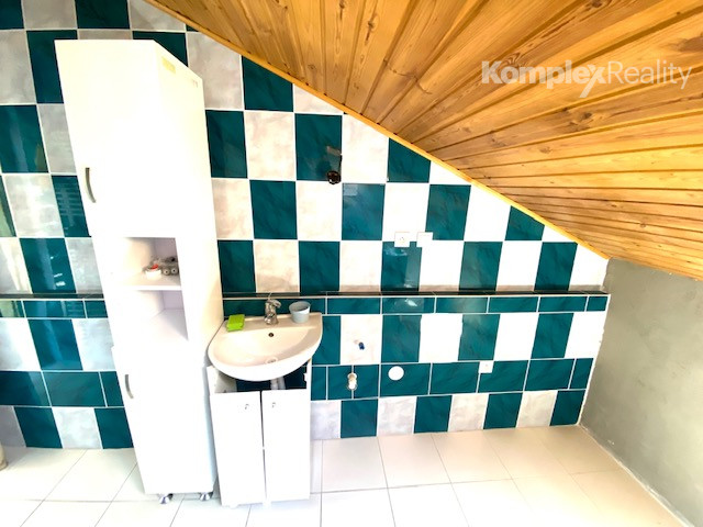 Predaj- zrekonštruovaný rodinný dom vhodný aj na podnikanie  v Nových Zámkoch