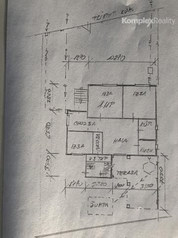 Predaj- 4i  dom v tichej lokalite s vizualizáciou interiéru, Šurany