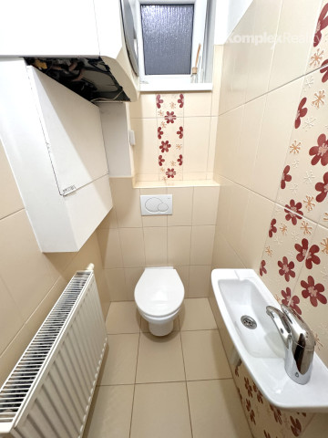 REZERVOVANÉ!Predaj- 4i rodinný dom s bazénom" Milionárska štvrť "Nové Zámky