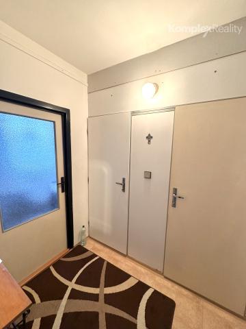 Prenájom- 1 izbový byt sídl. JUH Nové Zámky