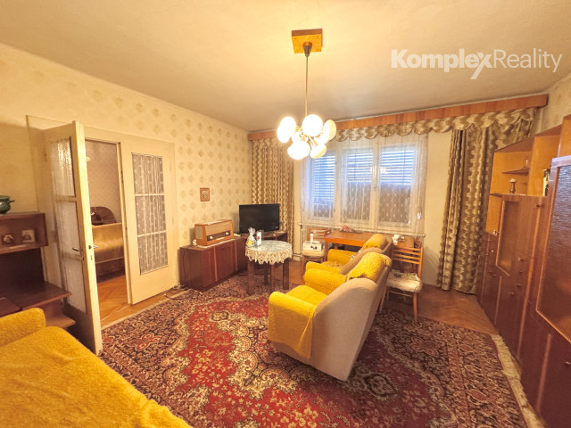 Predaj- 3i rodinný dom  s garážou a letnou kuchyňou Nové Zámky