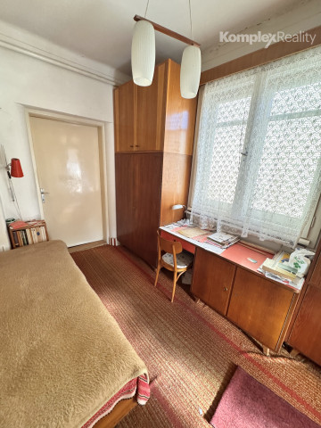 Predaj- 3i rodinný dom  s garážou a letnou kuchyňou Nové Zámky