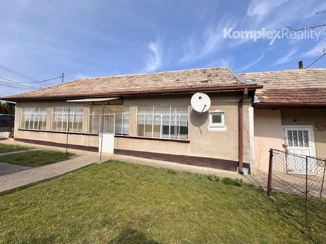 Predaj- rodinný dom vo vidieckom štýle , Trávnica