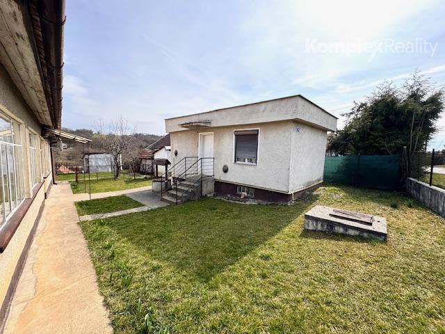 Predaj- rodinný dom vo vidieckom štýle , Trávnica