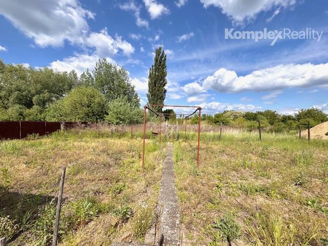 Na predaj: 5-izbový rodinný dom so samostatnou garážou a letnou kuchyňou v obci Tvrdošovce