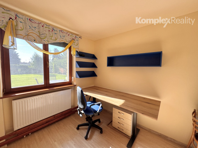 Predaj- 4 izbový átriový rodinný dom Milionárska štvrť, Nové Zámky