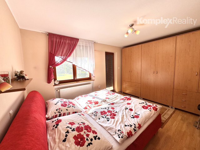 Predaj- 4 izbový átriový rodinný dom Milionárska štvrť, Nové Zámky