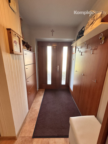 Predaj- 4 izbový átriový rodinný dom Milionárska štvrť, Nové Zámky