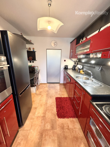 Predaj- 4 izbový átriový rodinný dom Milionárska štvrť, Nové Zámky