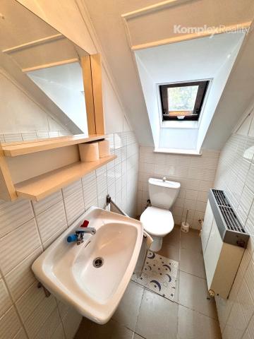 Predaj- zabehnutý penzión a rodinný dom, Štúrovo