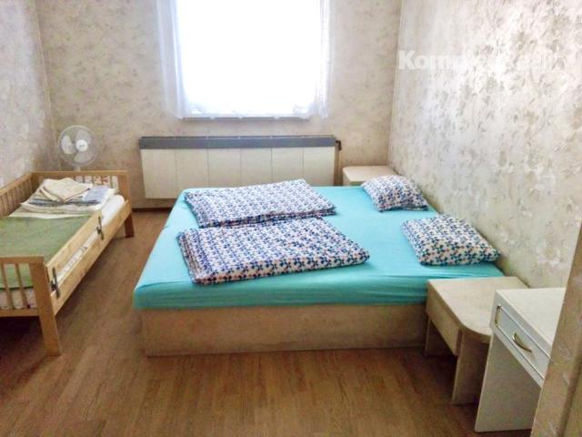 Predaj- zabehnutý penzión a rodinný dom, Štúrovo