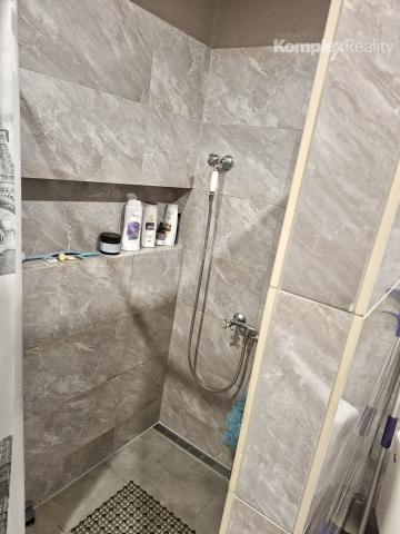 Predaj- útulný  3i rodinný dom po rekonštrukcii v tichej časti obce Nýrovce