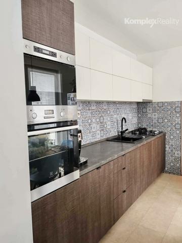 Predaj- 3-izbový byt po kompletnej rekonštrukcii – sídlisko JUH, Nové Zámky