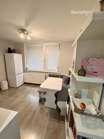 Predaj- útulný 1 izbový byt s balkónom Nové Zámky