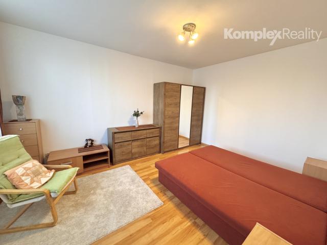 Prenájom- 1 izbový byt sídl. JUH Nové Zámky