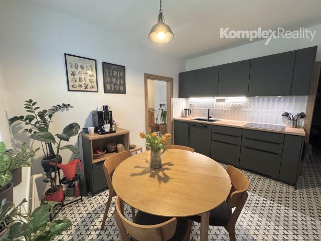 Na predaj moderné bývanie s výhľadom na mesto – 3-izbový byt na Novomeského ulici v Šali