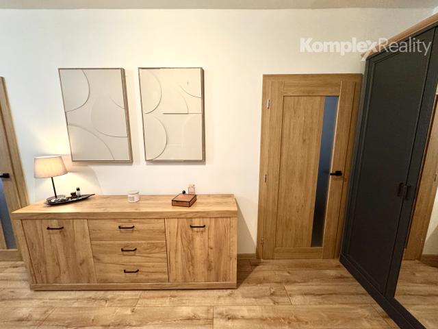 Na predaj moderné bývanie s výhľadom na mesto – 3-izbový byt na Novomeského ulici v Šali