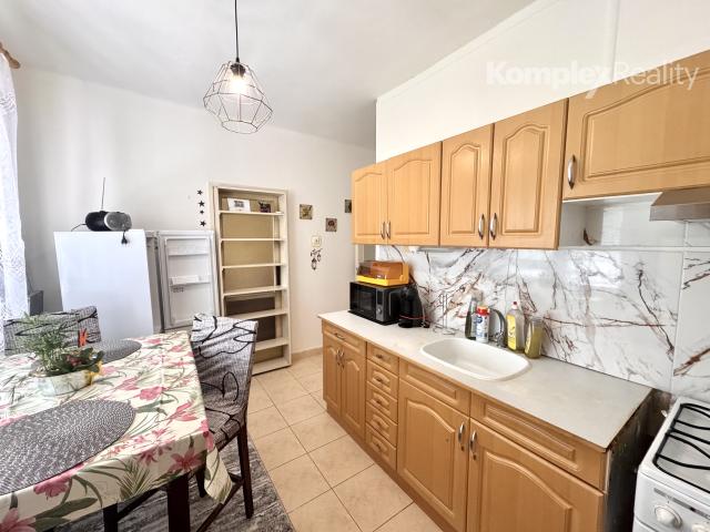 Prenájom- 2 izbový zariadený byt, centrum Nové Zámky