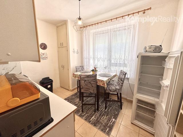 Prenájom- 2 izbový zariadený byt, centrum Nové Zámky