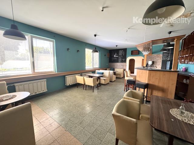 Na predaj komerčný objekt v obci Andovce, len 2 km od Nových Zámkov.