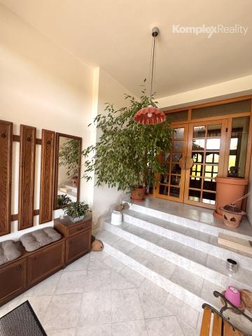 PREDAJ-EXKLUZÍVNA PONUKA – PRIESTRANNÝ RODINNÝ DOM V NAJVYHĽADÁVANEJŠEJ LOKALITE NOVÝCH ZÁMKOV