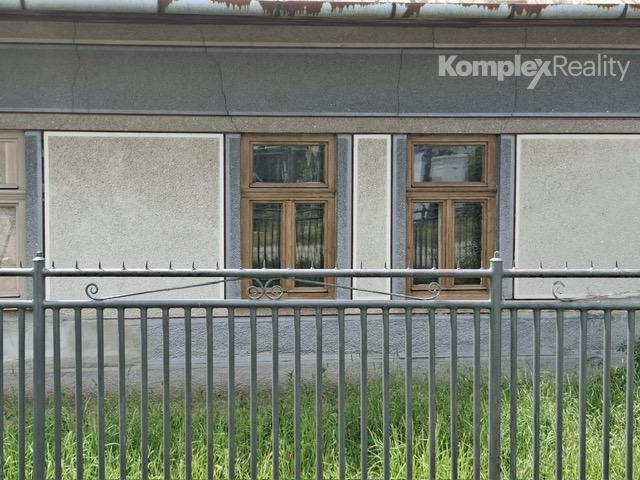 EXKLUZÍVNE NA PREDAJ – vidiecky rodinný dom  (okr. Levice), len cca 5 km od Želiezoviec