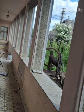 EXKLUZÍVNE NA PREDAJ – vidiecky rodinný dom  (okr. Levice), len cca 5 km od Želiezoviec