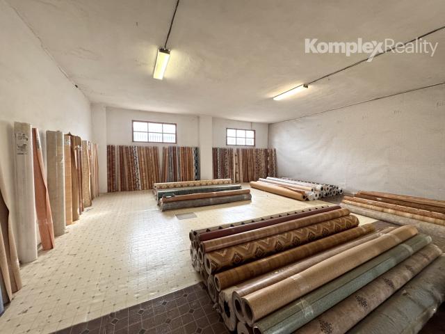 Na predaj veľkokapacitný skladovo-výrobný objekt v priemyselnej zóne Nových Zámkov – ideálne miesto pre vaše podnikanie