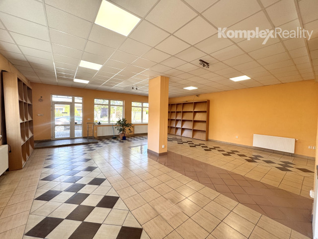 INVESTIČNÁ PRÍLEŽITOSŤ – PRIEMYSELNÝ AREÁL V ŠURANOCH ,POZEMOK 4 345 m²