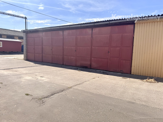 INVESTIČNÁ PRÍLEŽITOSŤ – PRIEMYSELNÝ AREÁL V ŠURANOCH ,POZEMOK 4 345 m²