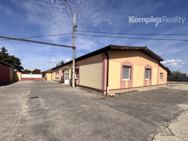 INVESTIČNÁ PRÍLEŽITOSŤ – PRIEMYSELNÝ AREÁL V ŠURANOCH ,POZEMOK 4 345 m²
