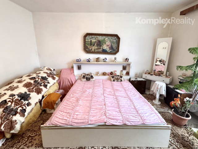 PREDAJ- RODINNÝ DOM S VEĽKÝM ROŽNÝM POZEMKOM 1 744 m² – RÚBAŇ