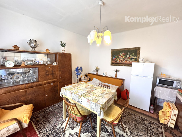 PREDAJ- RODINNÝ DOM S VEĽKÝM ROŽNÝM POZEMKOM 1 744 m² – RÚBAŇ